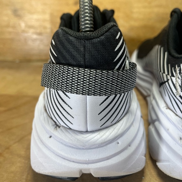 Hoka One One Rincon 2 LIGHTWEIGHT Womens Size 8.5 Running Shoes Sneakers Black - Picture 7 of 15